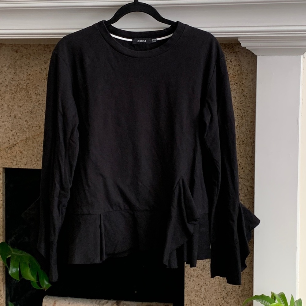 Goen.J Black Top US Size 8